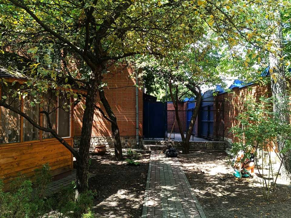 Будинок. Полтава, Володимира В'язуна вул. (Кагамлика)