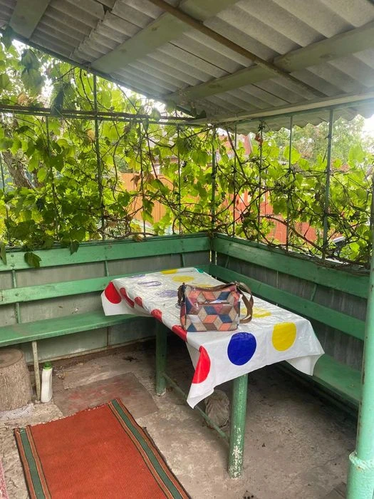 Продам дачу в мальовничому місці, поруч річка та ставок