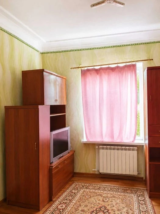 Продаж частини будинку 43 м2 3 сот Цегла. Конвектор 1-ша міс