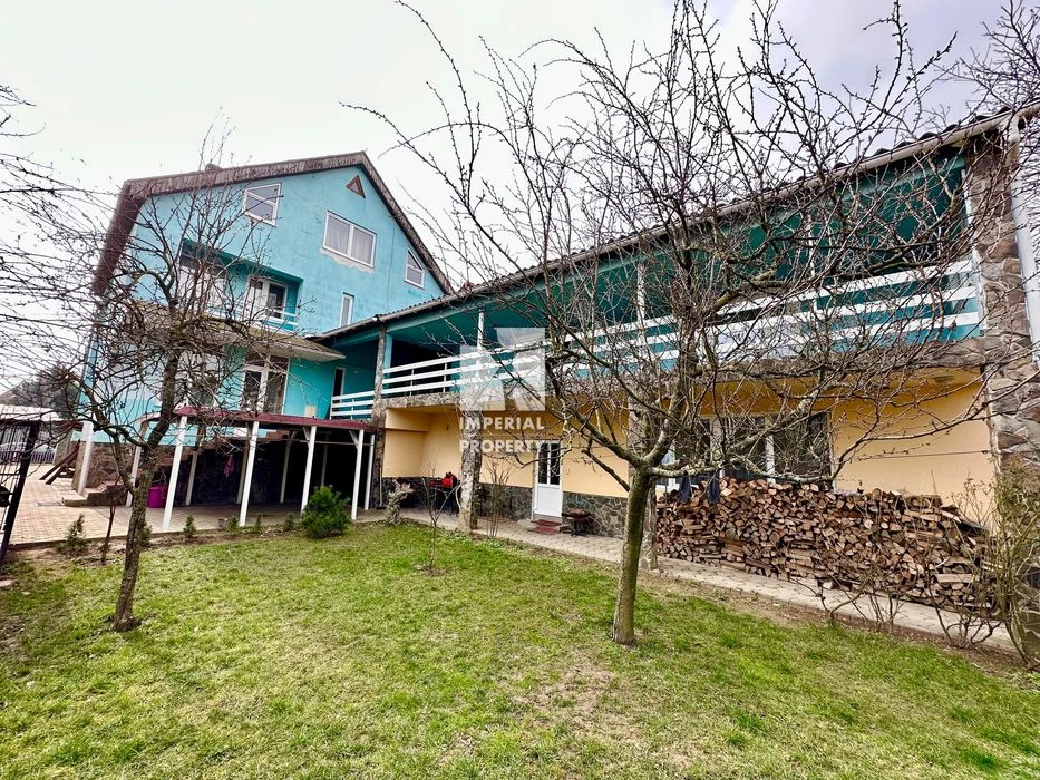 Продам великий будинок в Ужгороді! Підійде під комерційні пр