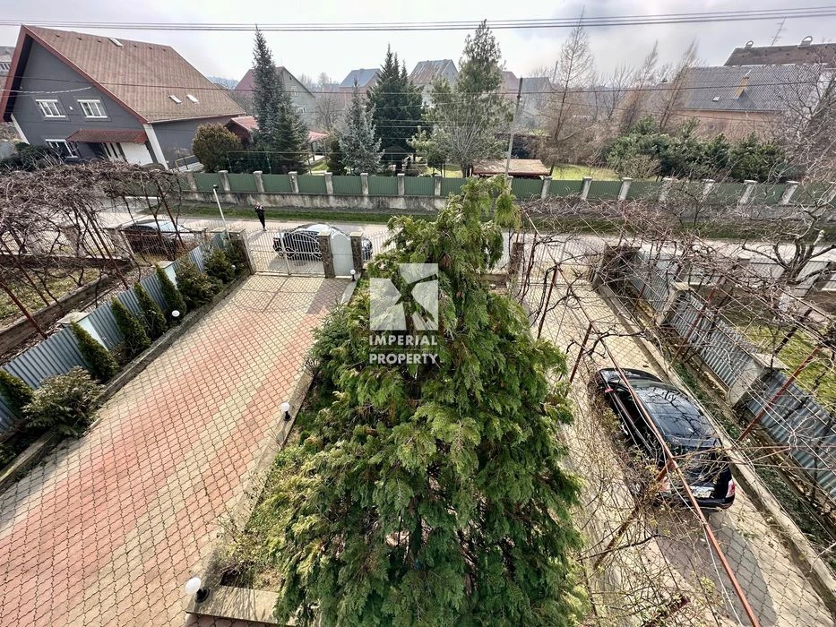 Продам великий будинок в Ужгороді! Підійде під комерційні пр