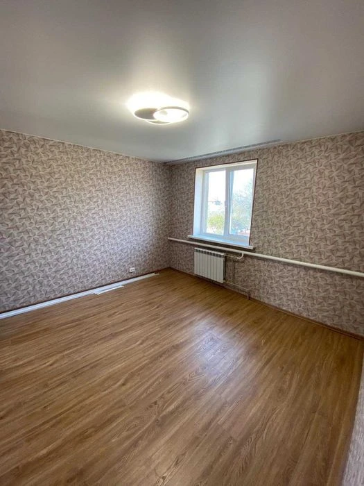 Продам сучасний будинок, 233кв.м, з усіма комунікаціями, ПРО