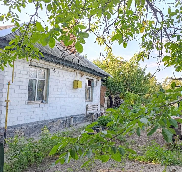 р-н Казбет Будинок під реконструкцію з ділянкою 7соток