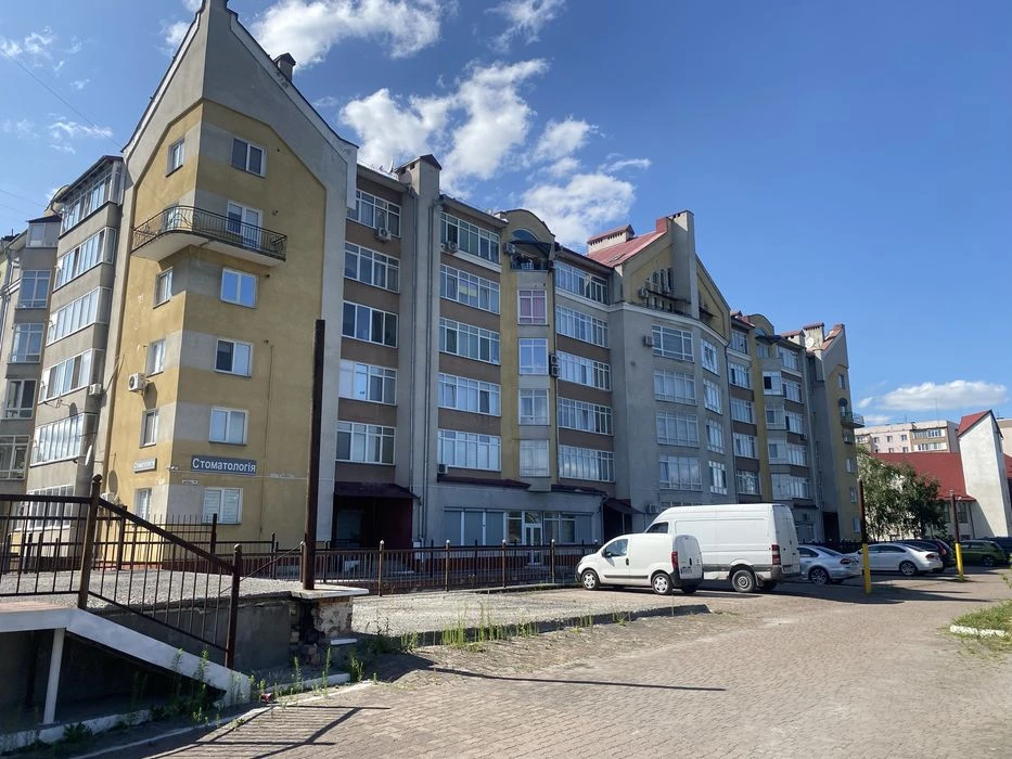 Sale of a large 1-room apartment. Ivasyuka Street. Newly built building