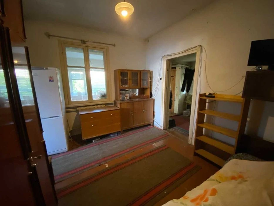 Частина будинку, 3 кімнати, 2 гаража, район Можайського