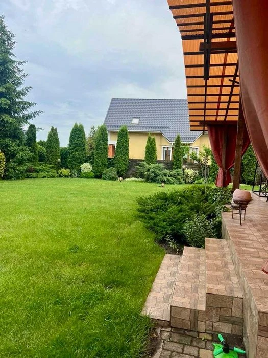 Продаж! Будинок розташован поряд міста Черкаси