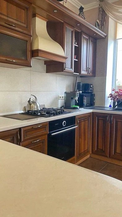 Продаж! Будинок розташован поряд міста Черкаси
