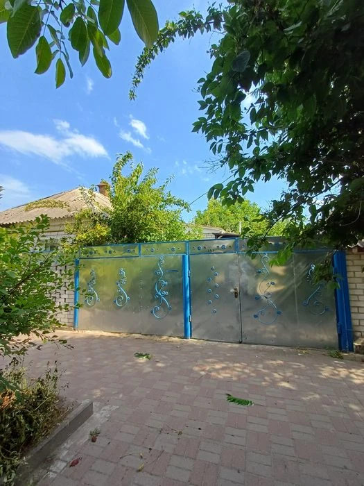 Продаж 1/2 частини будинку по вул. Василя Стуса(Крилова) м.Ч