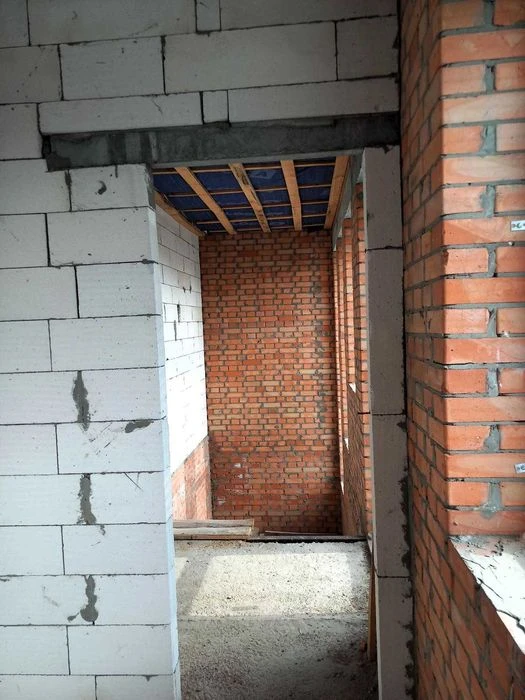 Таунхаус в тихому місці біля лісу