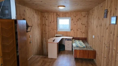 Гніздечко на причалі