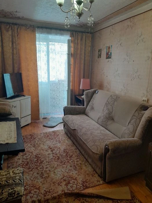 2х комнатная на Чумаченко район 40гастронома