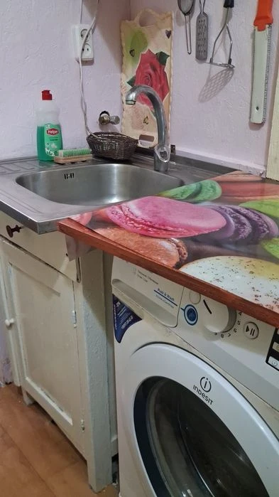 Комната со своими удобствами на Базарной угол.