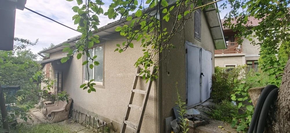 Продається будинок по вул Білоруська
