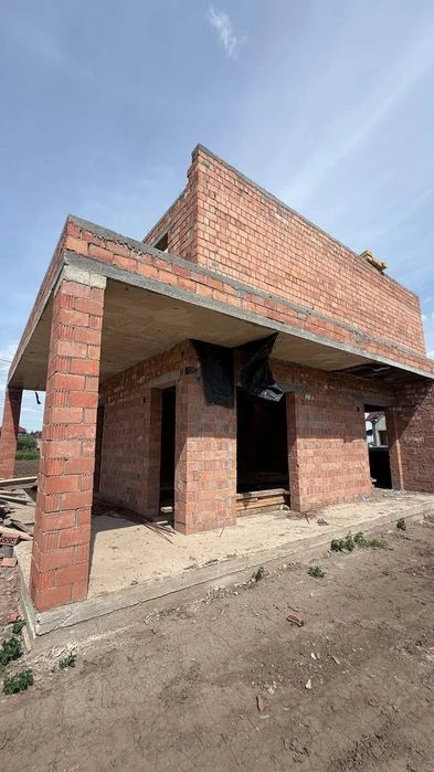 Продаж сучасного будинку в м.Чернівці 
 р-н АТБ, Гравітон —