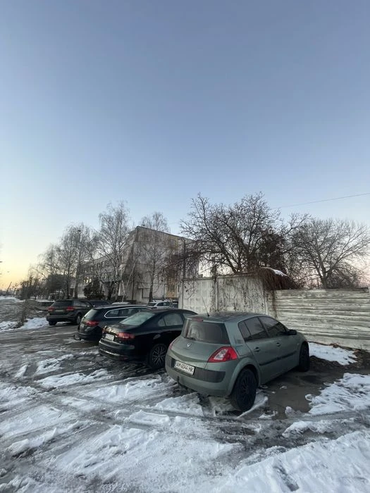 Продаж ділянки з фундаментом | фасад | (гормолзавод)