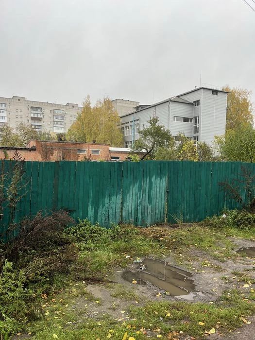 Земельна ділянка в місті