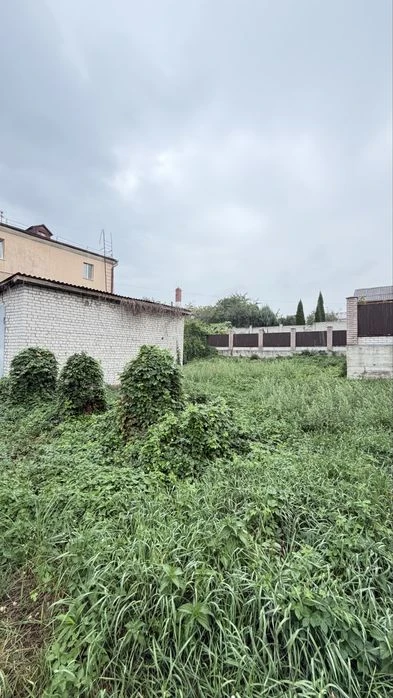Продаж земельної ділянки в центрі міста