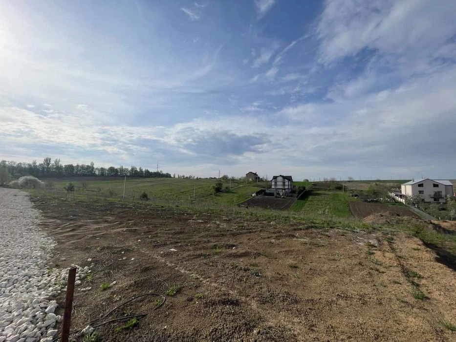 Продаж діляки під забудову в Пронятині
