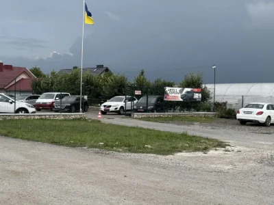 Продаж ділянки,  Ідеально підходить для комерційної діяльнос