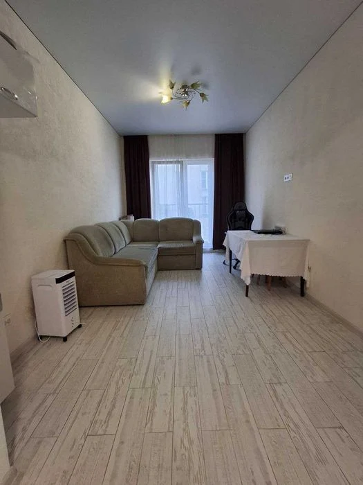 Продается уютная квартира в новом доме в ЖК Золотые Столбы.