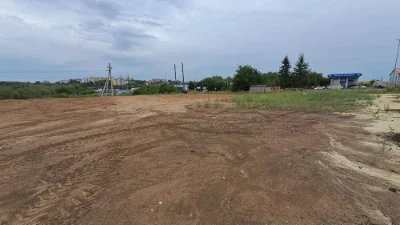 Продаж земельної ділянки комерційного призначення на вул. Се