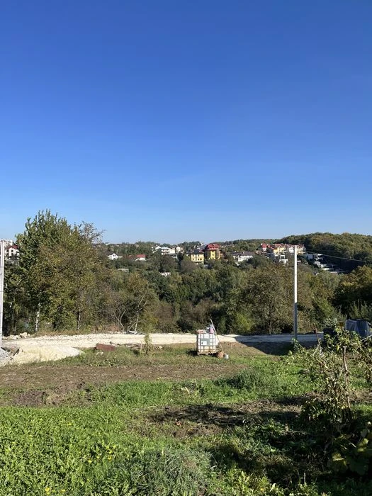 Продаж ділянки на вул. Рудакі