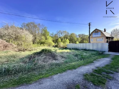 Продам ділянку з копанкою та виходом у ліс