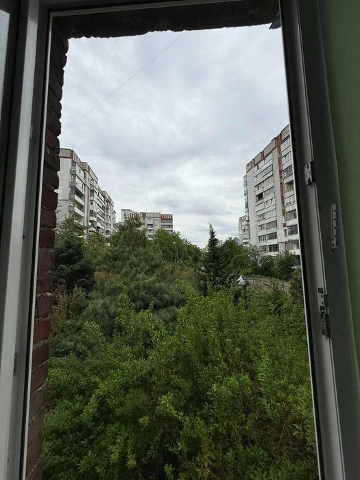 Продаж землі з будинком у Львові  вул. Панча - Чорновола - В