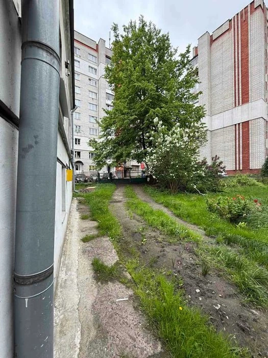 Продаж землі з будинком у Львові  вул. Панча - Чорновола - В