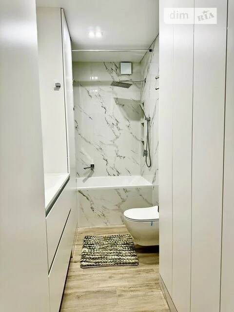 Sale of 3-room apartment 85.3 sq. m. on Revutskoho St. 19/1 • ID 3