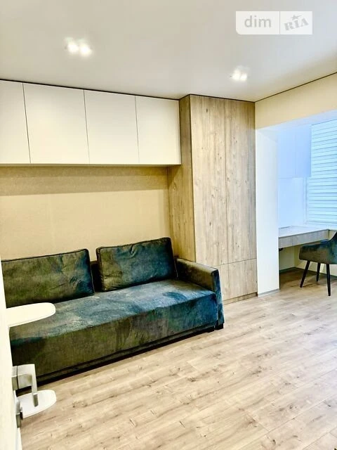 Sale of 3-room apartment 85.3 sq. m. on Revutskoho St. 19/1 • ID 3