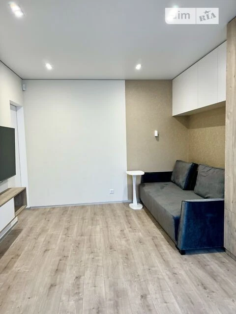 Sale of 3-room apartment 85.3 sq. m. on Revutskoho St. 19/1 • ID 3