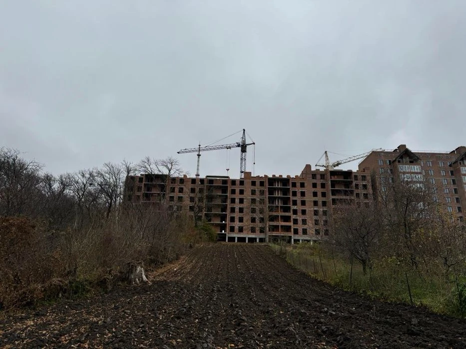 Земельна ділянка комерційного призначення
