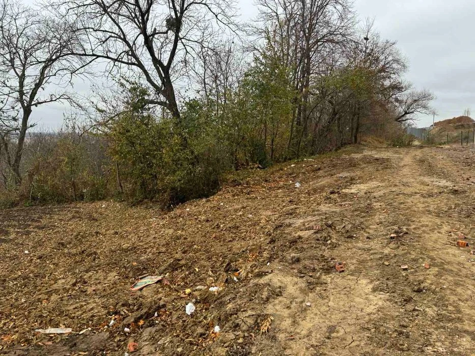 Земельна ділянка комерційного призначення