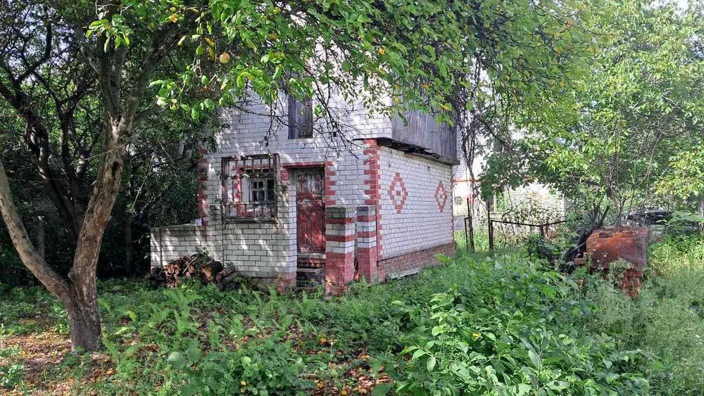 СМ Приватизована земельна ділянка + будівля під майбутній бу