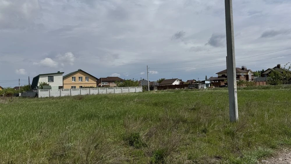 Земельна Ділянка товаристві Престиж під забудову