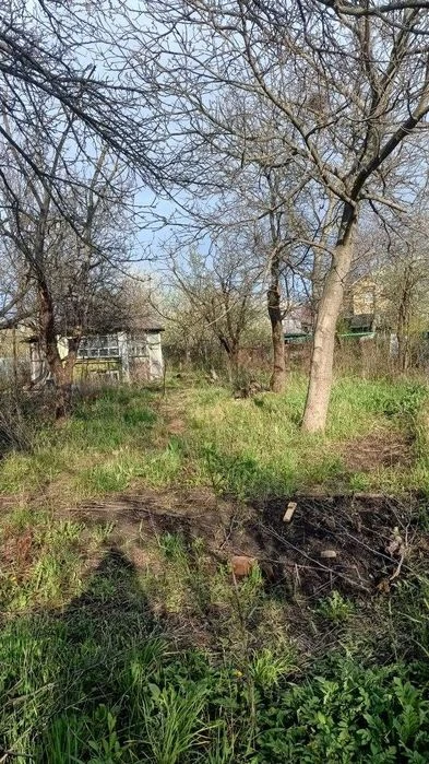 Продам земельный участок 6 сот. в с/т “Салтовские сады”, Тра