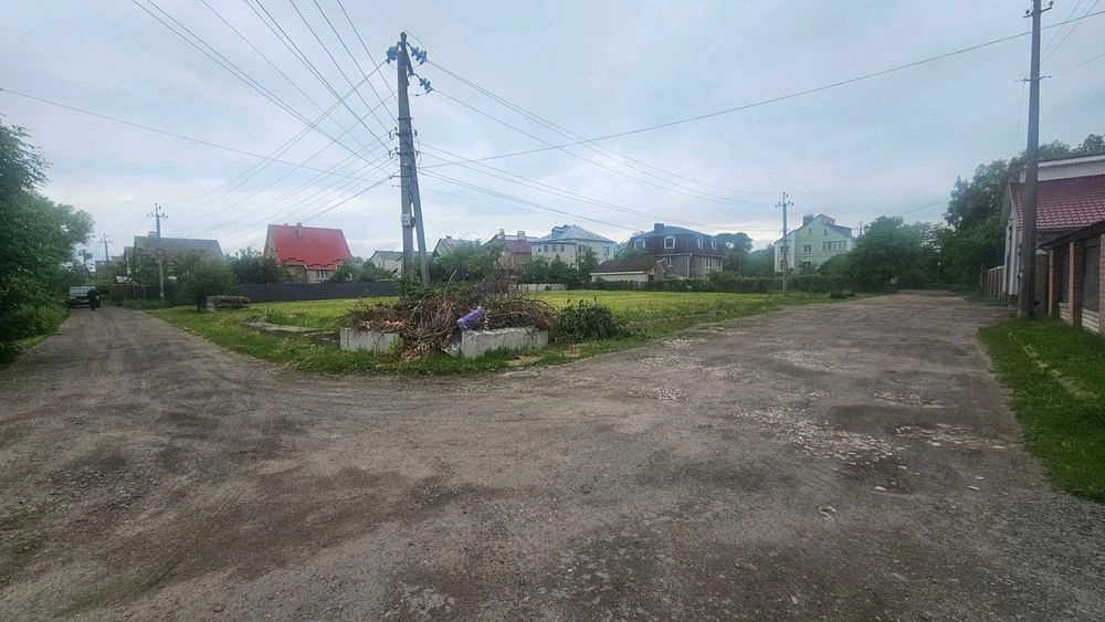 Земельна ділянка правильної форми,Лісковиця,15 соток, кутова