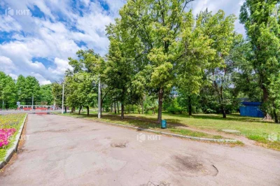 24 сот. , Київська (Гидропарк, м. Киевская, ул. Шевченко, 12