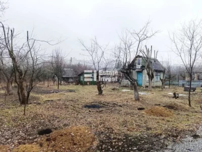Продам земельну ділянку на пр. Науки, 65