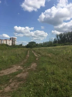 Продається ділянка під забудову у м. Рівне.