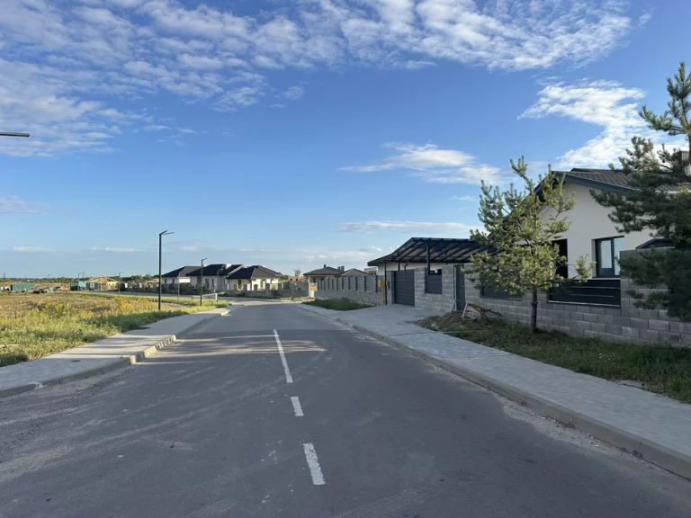 Ділянка на початку масиву Гармонія. Провулок Мірошника