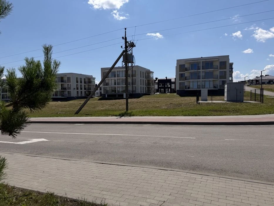 Ділянка під будівництво 3/4 поверхівок( з мережами)