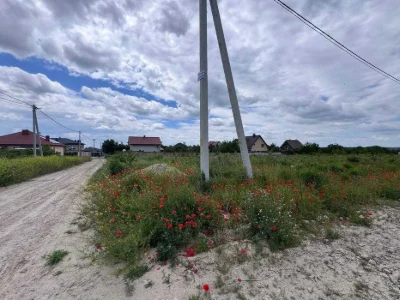 Продам ділянку на Щасливому