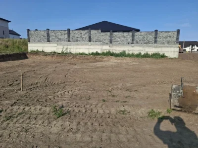 ПРОДАЖ!! ділянка 5  СОТОК  Макарова 23.517.5м