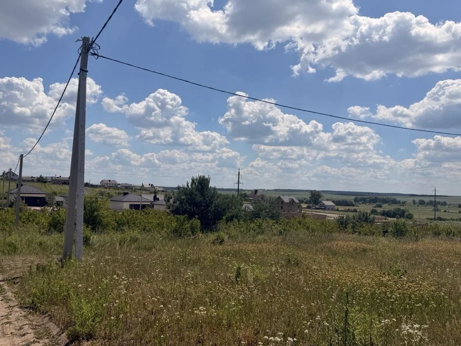 Продаж кутової ділянки Новий Двір