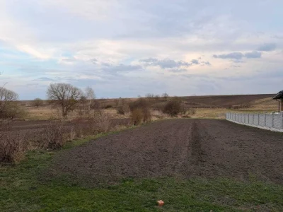 Ділянка під будівництво в Тинному!