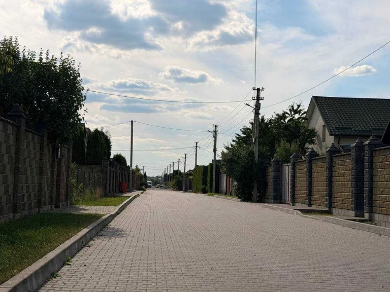 Продам 82 сотки на Агропереробці!