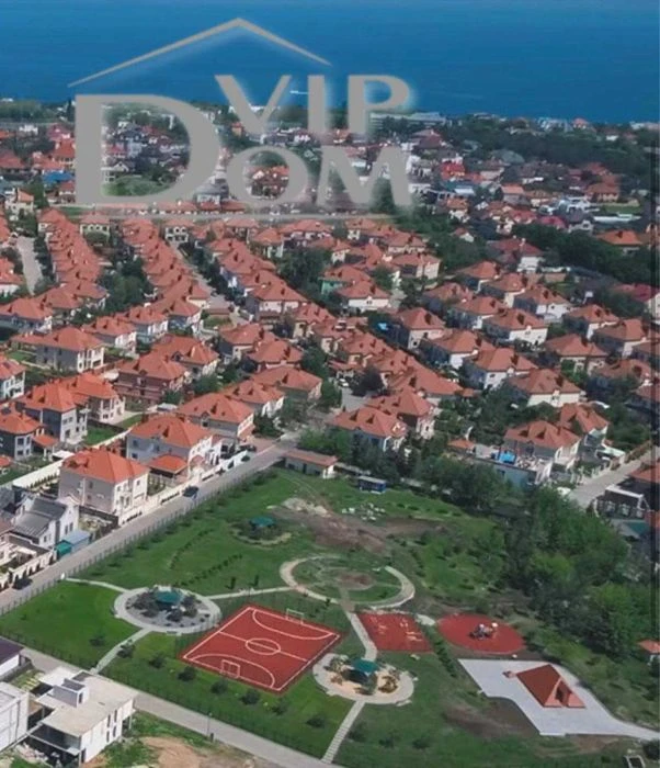 Plot near the sea, Odesa, Sauvignon, Voskhod.