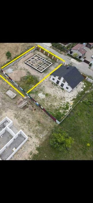 Продам земельну ділянку під будівництво 10сот.  в місті Дніп